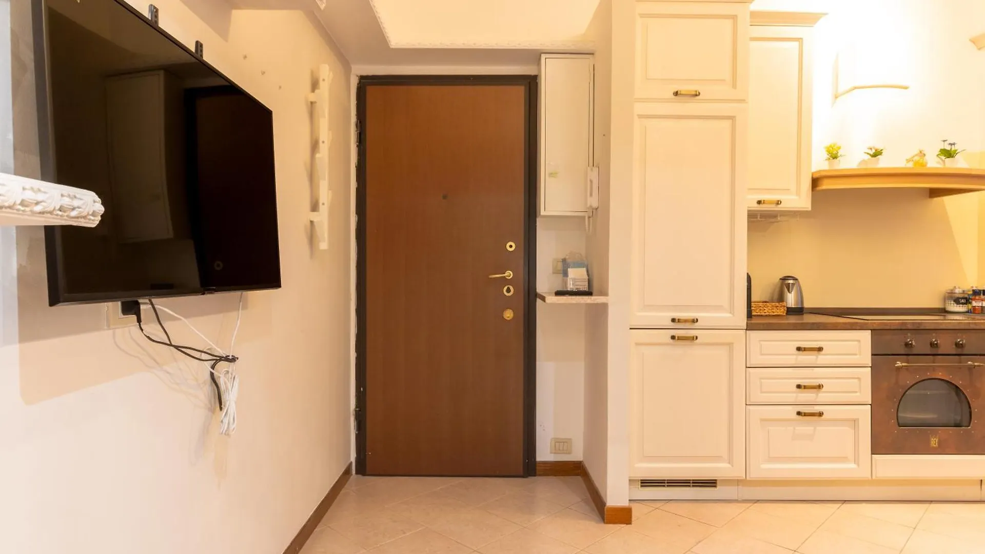 شقة Modern Loft In Milan Near Metro And San Siro
