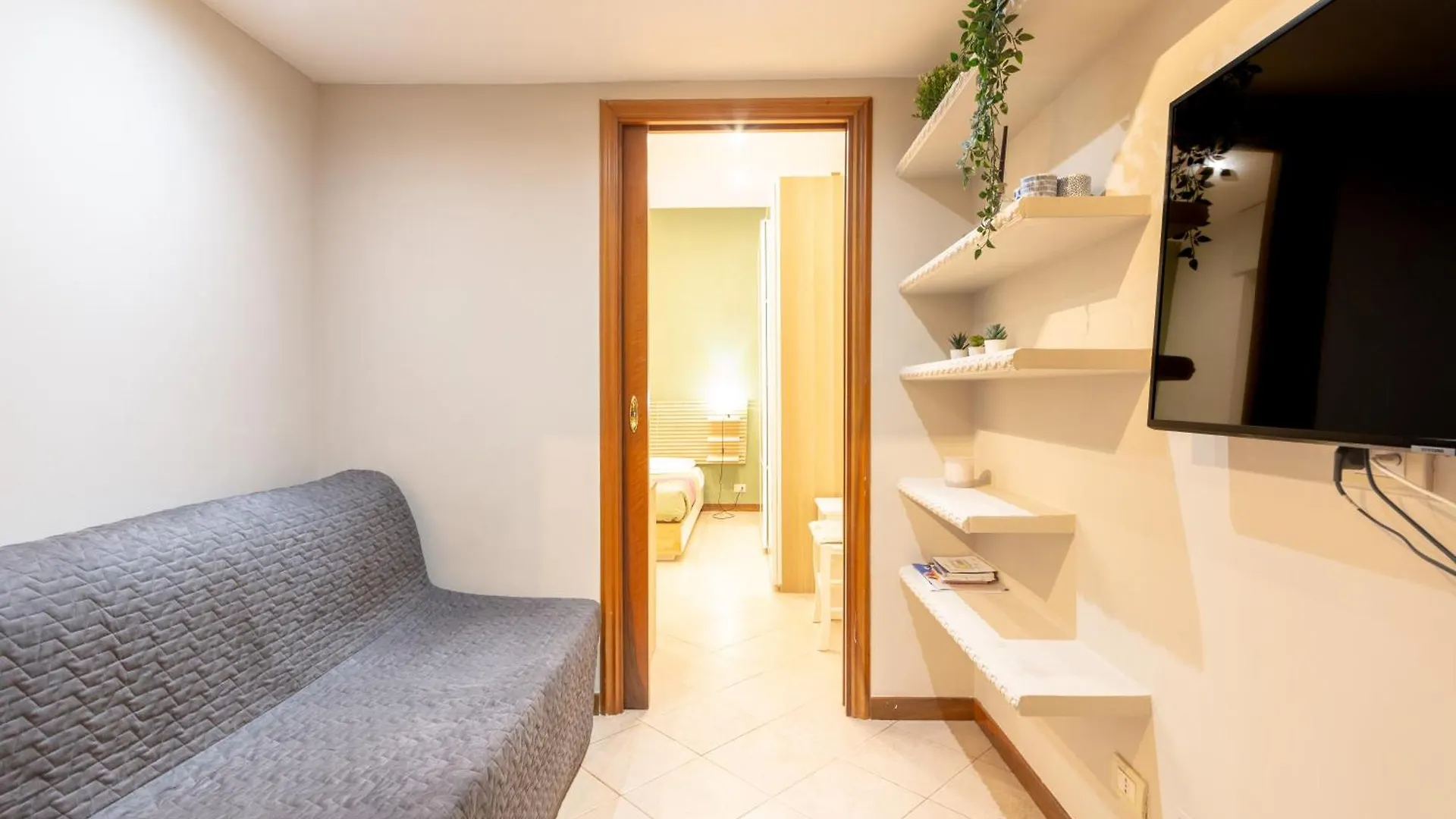 شقة Modern Loft In Milan Near Metro And San Siro 0*,